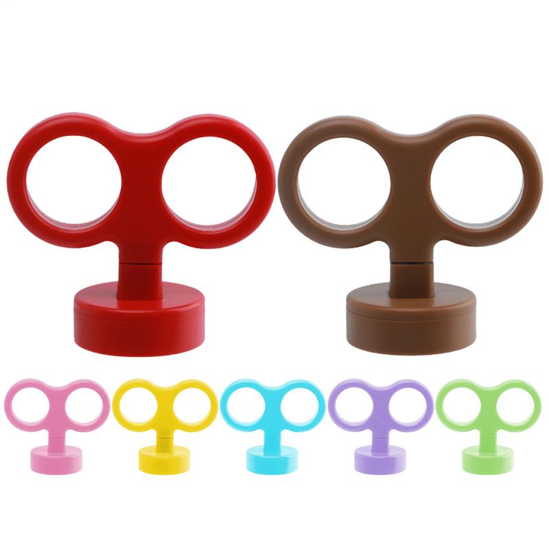Tail Helmet Key,3D Wind Up Decoration,Cute Auto Toy,Motorcycle Rear Ornament, Decorative Piece Used In Vehicle Displays,