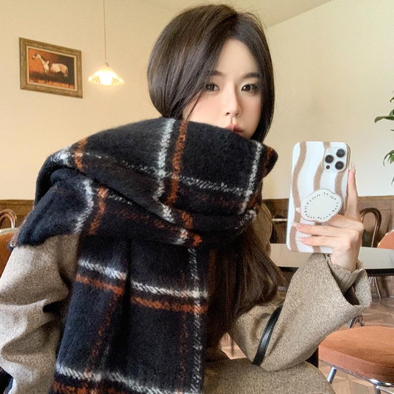 Autumn and Winter Fashion Wear Scarf Casual Fashion Versatile Plaid Printing Korean Version Cold and Warm Neck Protection Personalized Scarf