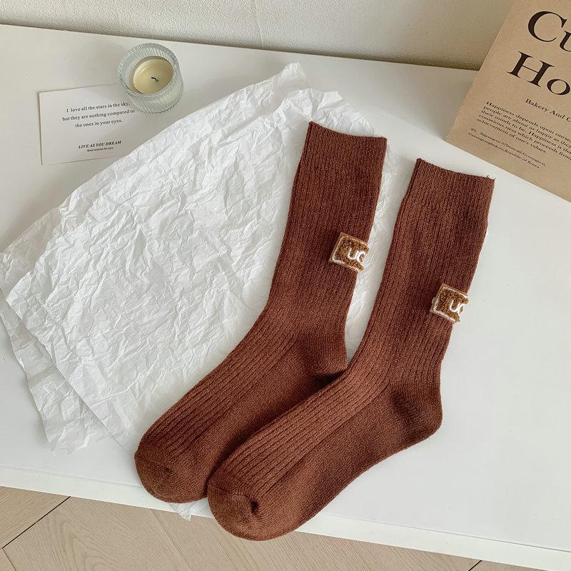 Zhuji Autumn/Winter Thick Cotton Slouch Socks with Embroidered Logo in Maillard Colors