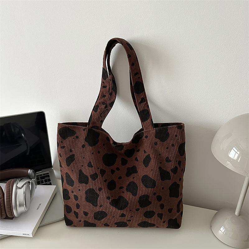 

Fashi Korean Vintage Leopard Tote Bag Women Elegant Commute Shoulder Bag with Relaxed Style коричневый