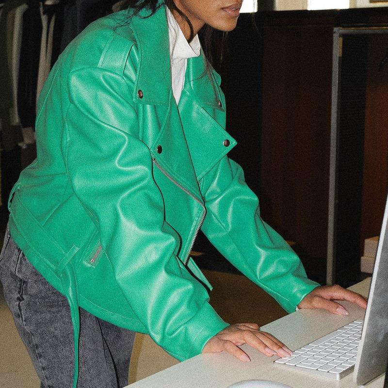 Γυναικείο Μονόχρωμο Φθινοπωρινό Χειμωνιάτικο Δερμάτινο Μπουφάν Punk Κοντό με Ζώνη Πετάκι Μπουφάν Γυναικείο Φερμουάρ Ρετρό Μοτοσικλετιστικό Μπουφάν