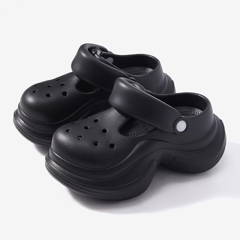 Thick-soled hole shoes women's 2025 new summer outer wear wedding dress artifact heightened heel non-slip sand sandals slippers