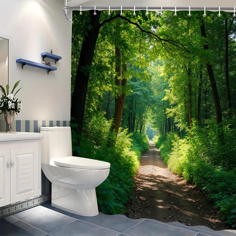 1 Stück Duschvorhang - Ruhiger Waldweg mit üppigem Grün und gesprenkeltem Sonnenlicht, Perfekt für die Badezimmerdekoration, Bringt