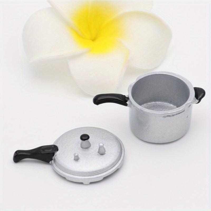 1PC Cooking Utensil Pressure Cooker Autoclave Simulation Kitchen Tools 1:12 Scale Dollhouse Miniature Kitchen