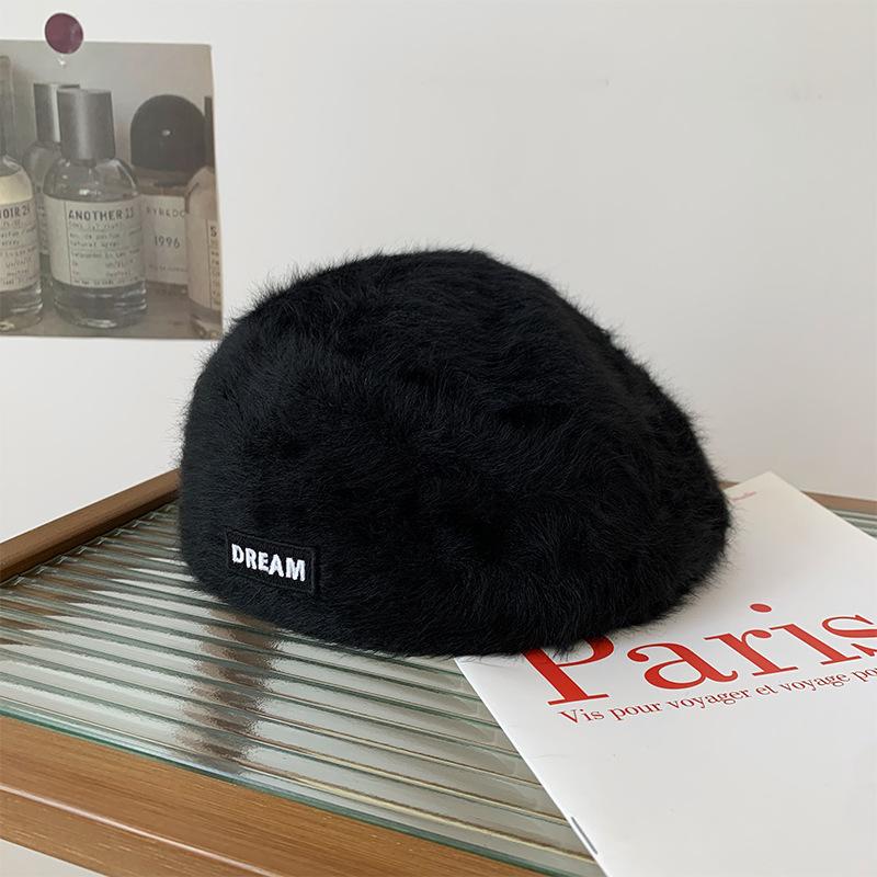 Women's Autumn and Winter Versatile Plush Beret with Big Head and Small White Hat Showing Off Their Face