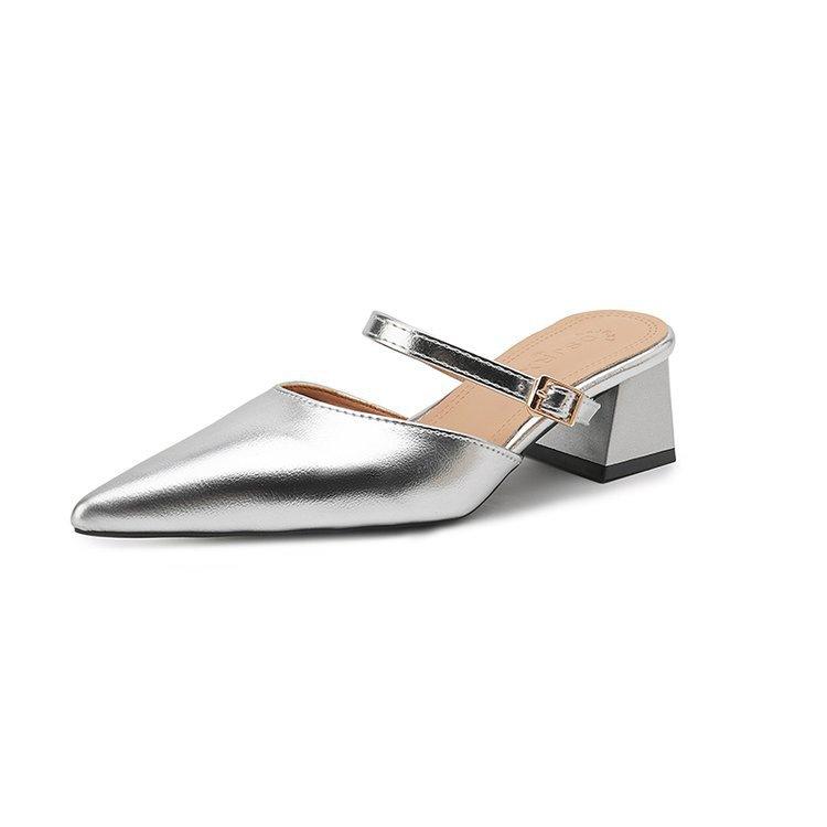 

Fashion Shallow Mouth Pointed Muller Shoes Golden Baotou Half Slippers Summer French Exterior Wear One Word with Stiletto Sandals 34 серебряный