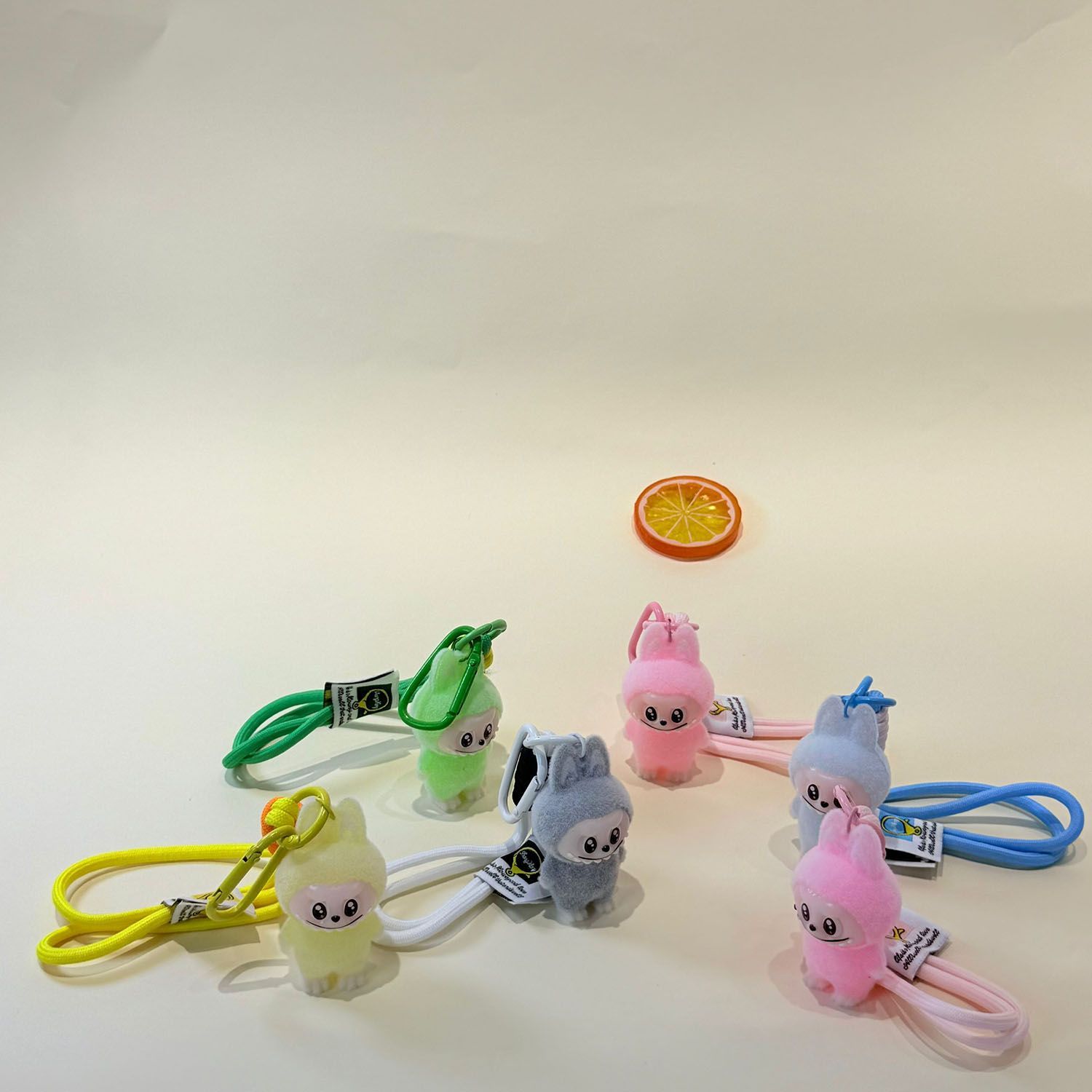 

Плюшевий брелок Labubu Нова 4 см вінілова лялька-галька Плюшева підвіска Мила підвіска для сумки 7