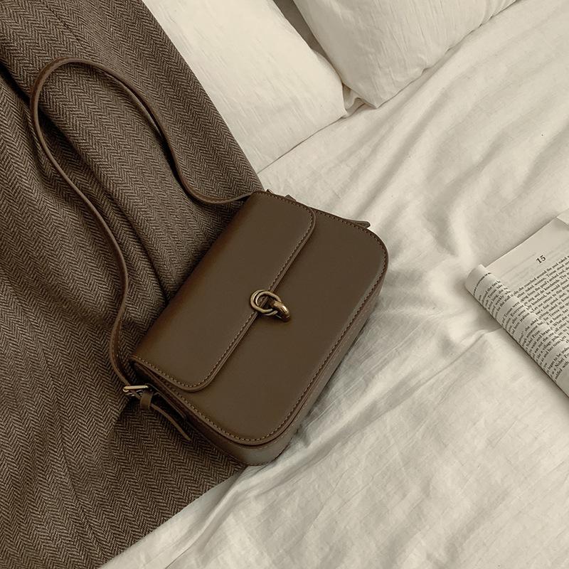 Роскошные дизайнерские красные сумки через плечо для свадьбы — фото 8