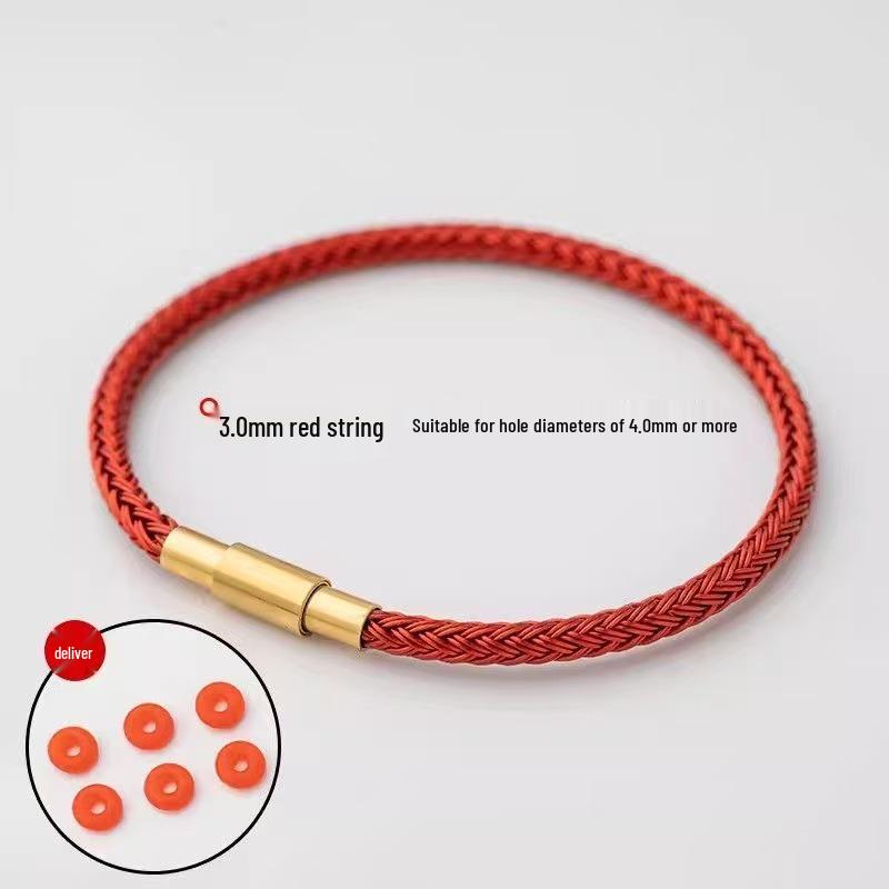 

Водонепроницаемый красный браслет из плетеной кожи и стального троса с 2,5-мм золотыми бусинами, не выцветающий.