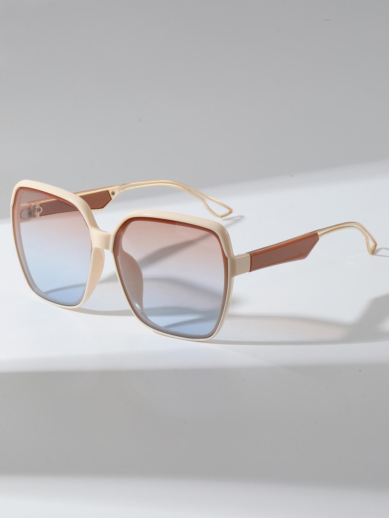 Luxury Women s Oversized Metal Frame Sunglasses with Lightweight Sun Protection