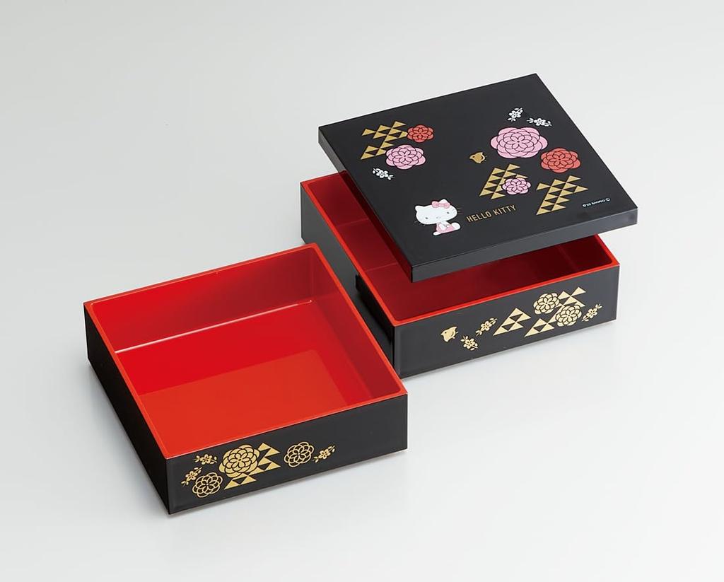Skater Lacquered Lunch Mini Lunch Box with Hello Kitty and Plover Perfect for Sports Cherry Blossom New Eve and Luxurious Japanese Style with Japanese