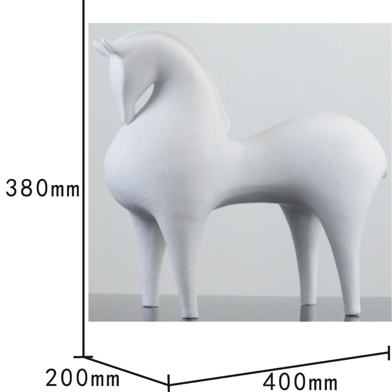 

Современный новый китайский стиль Тан лошадь украшения гостиная модель комната офис Милан мода животные ремесла мягкие украшения