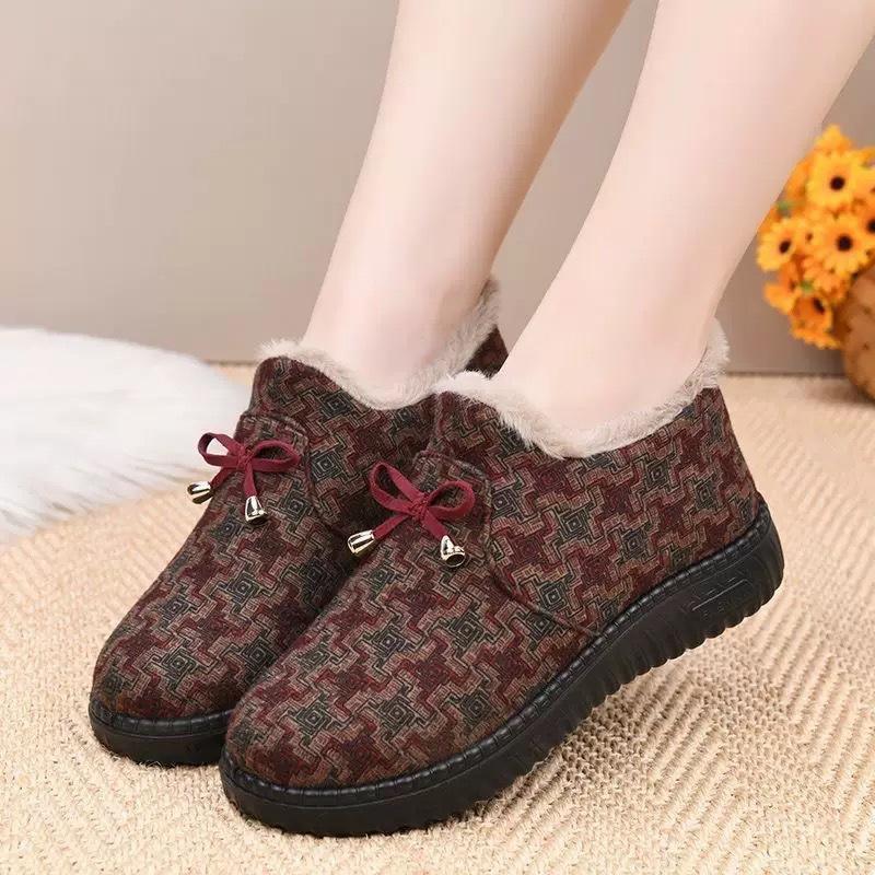 Winter velvet thickened new warm and comfortable casual shoes children s cotton shoes soft shoes women s cotton shoes 40