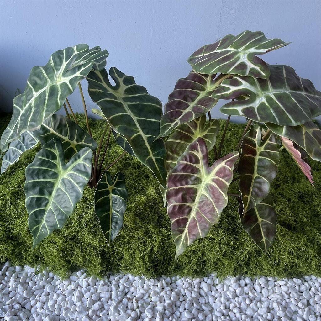 Black Peacock Philodendron Leaf - Artificial Green Plant Floral Arrangement for Home Decoration and Landscaping