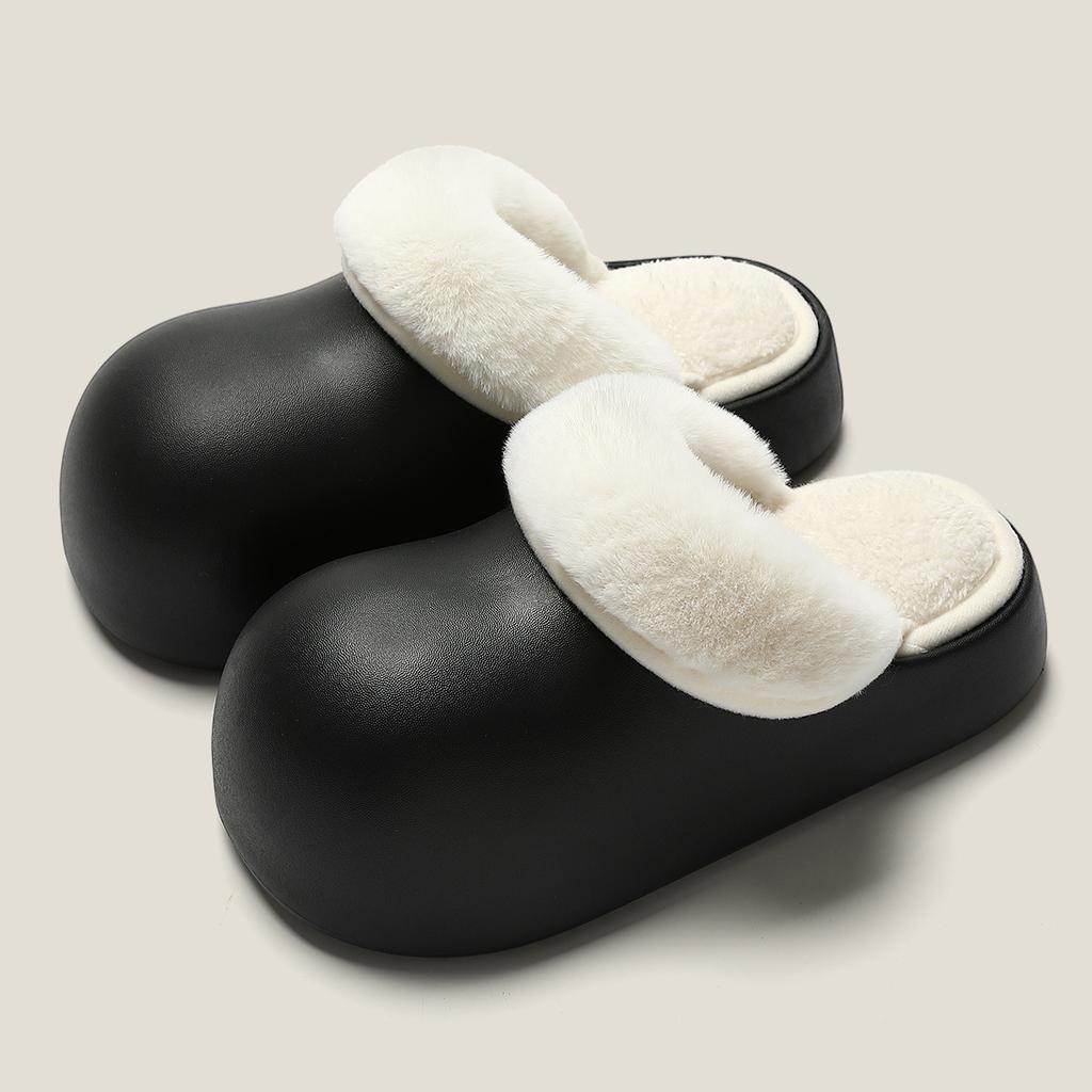 Cotton Shoes Are Waterproof for Winter Outer Wear, Non-slip for Outdoor Use, Warm and Cute Thick-soled Plush Outer Slippers.