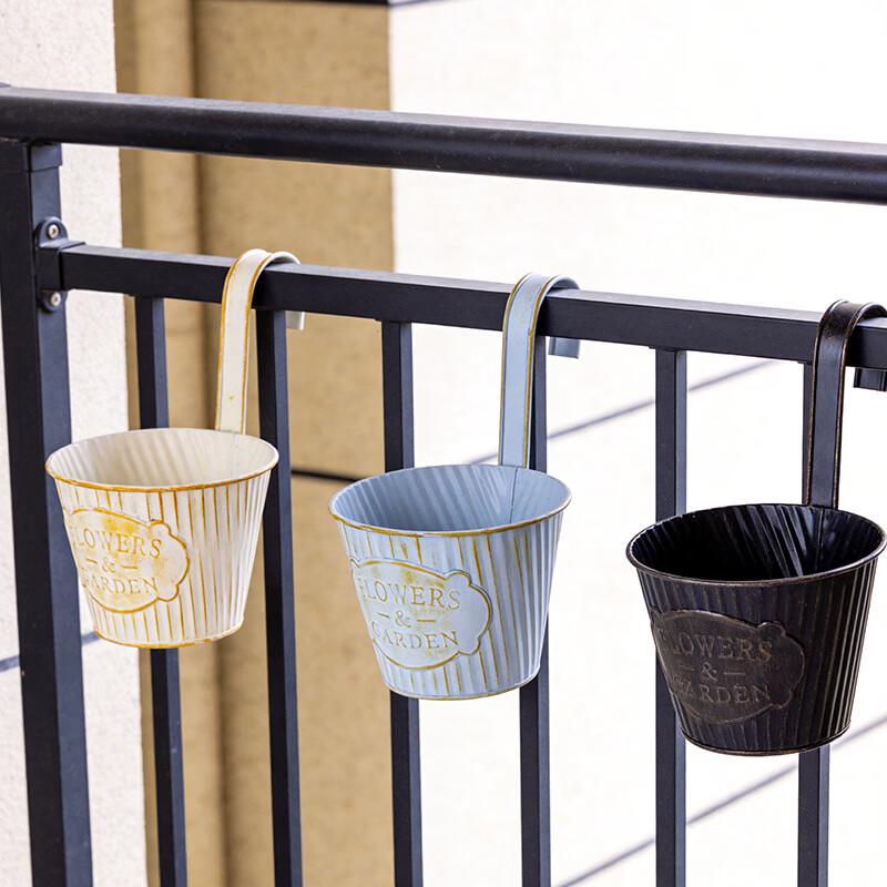 MOJY Vintage Distressed Metal Hanging Flower Pots