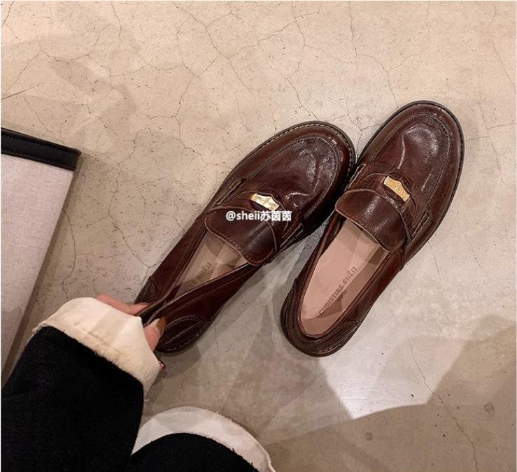 Su Yinyin's same style~ 2025 new horse skin retro polishing small gold coin thick heel loafers women's polishing process