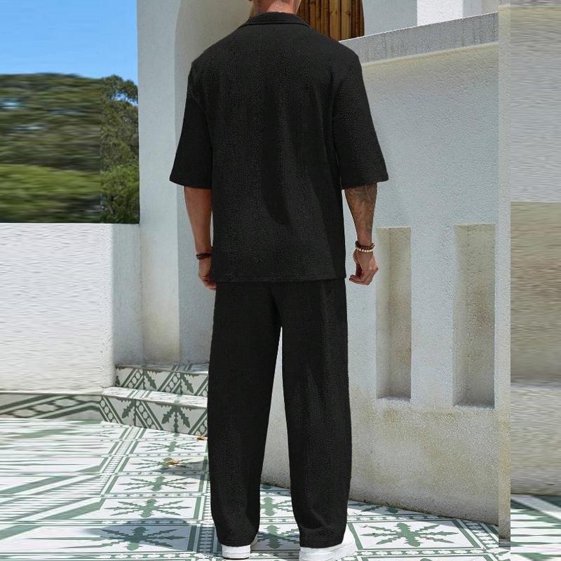 Completo da due pezzi con camicia alla moda e pantaloni casual da uomo in tinta unita estivo