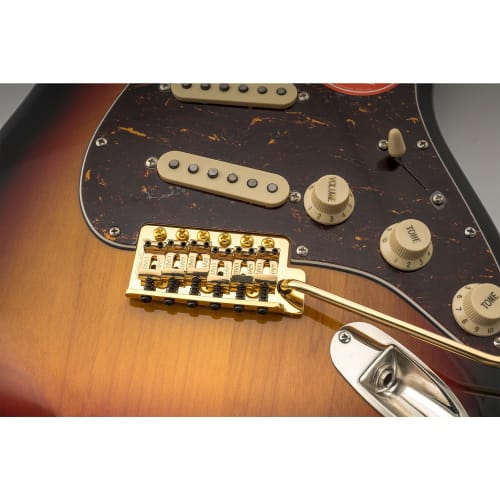 Wilkinson WOV03 10.8mm String Pitch Vintage 6-Point Guitar Tremolo Bridge for Squier, Mexico, Fender, and MIJ Strat Electric Guitars, Gold