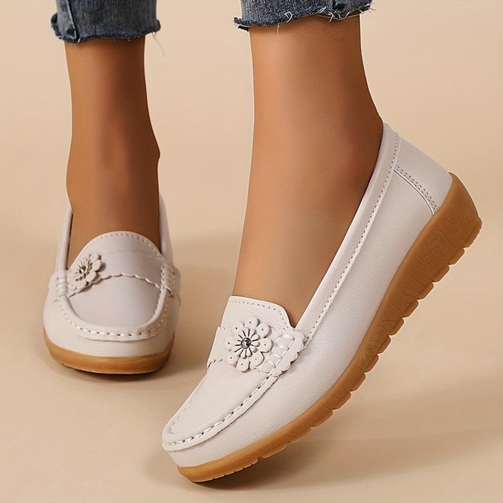 New Women's Shoes, Bean Shoes, Mom's Shoes, Fashionable and Versatile Women's Casual Shoes, Truly One Step Stepping