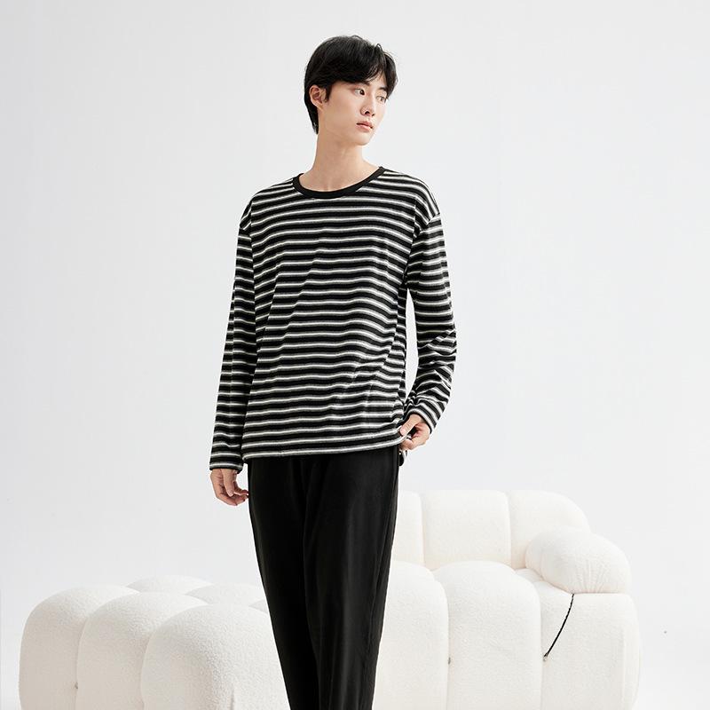 

Комплект женской пижамы из двух предметов на осень/зиму - Повседневная домашняя одежда для пары, Можно носить на улице L (Men: 100-130 jin)