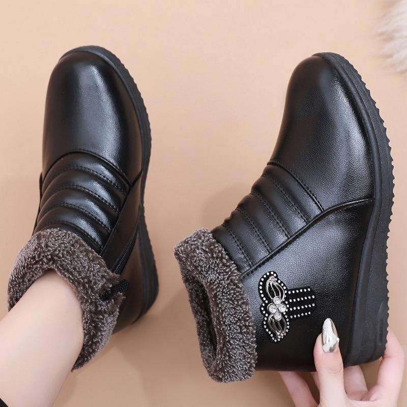 Old Beijing shoes cotton shoes winter soft sole non-slip middle and old women's shoes velvet warm snow boots elderly leather shoes