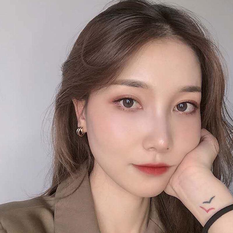 Korean Retro Geometric Circle Stud Earrings - Versatile and Exquisite for Women