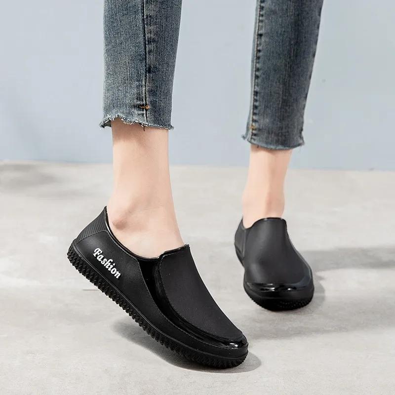 Fashionable Women's Spring and Autumn Rain Shoes, Casual, Lightweight, Waterproof, Non Slip, Kitchen Car Wash Work Rubber Shoes