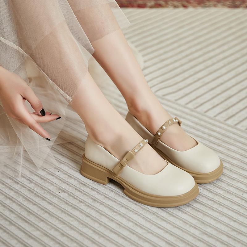 Mary Jane single shoes women's 2025 summer new one-pedal versatile comfortable small leather shoes Japanese flat-soled small single shoes women