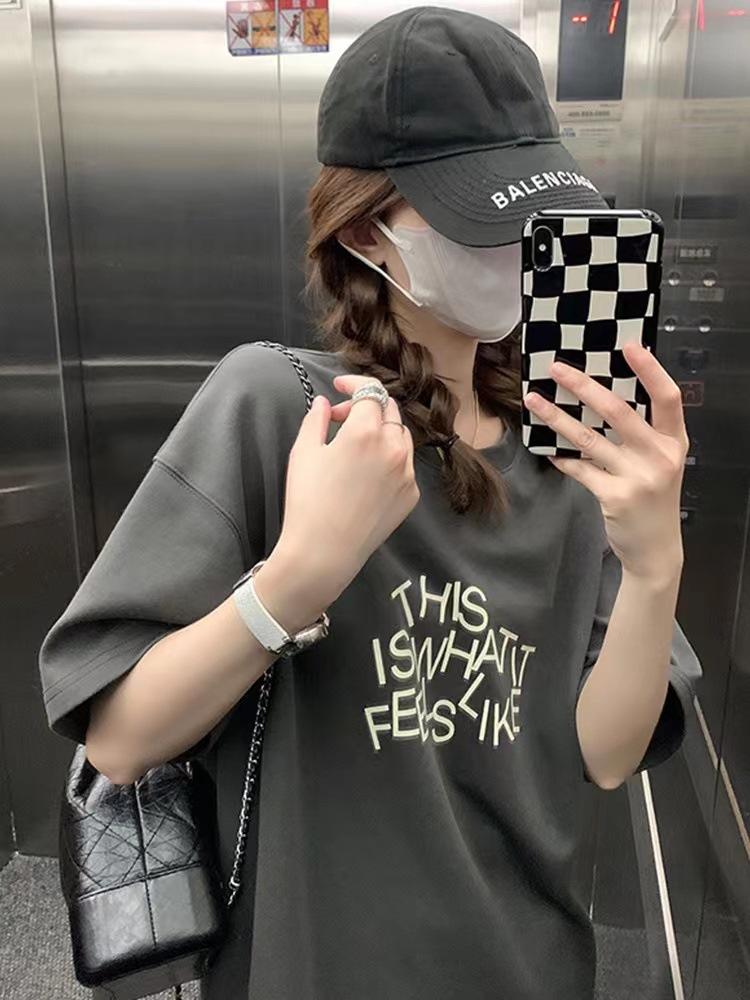

2025 new summer new printed letters loose and versatile cotton short-sleeved T-shirt women s design niche top XXXL сірий колір