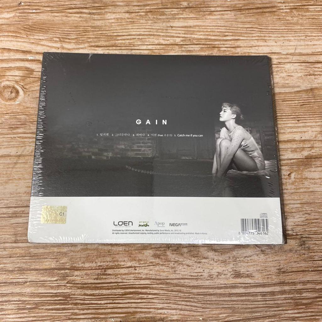 [USED] GAIN / 2nd Mini Album "Talk About S" [Korean Edition]
