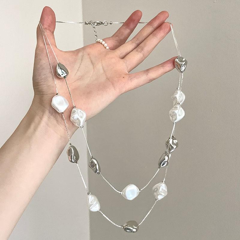 Elegant Minimalist Long Pearl Necklace - French Light Luxury High-End Women's Sweater Chain