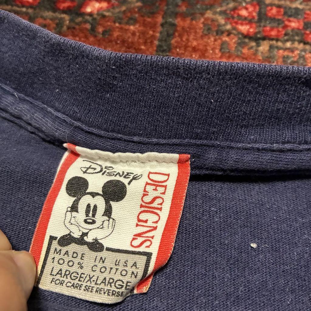 [USED] 90s USA Made Disney Mickey Mouse XL with Old Tag
