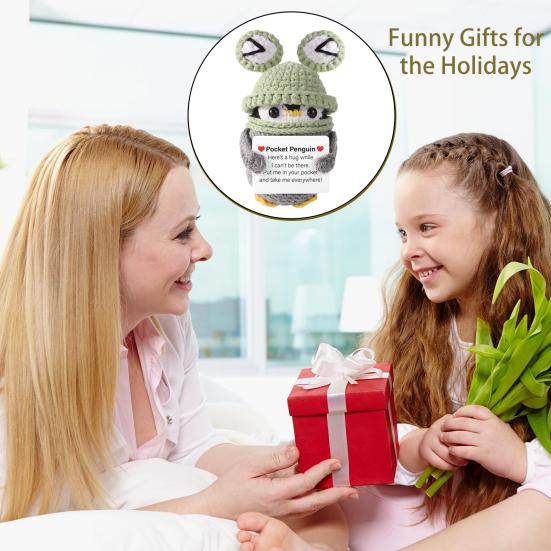 Mini Penguin Dolls Knitted Wool Pocket Dolls Cute Positive Emotional Support Penguin Toy