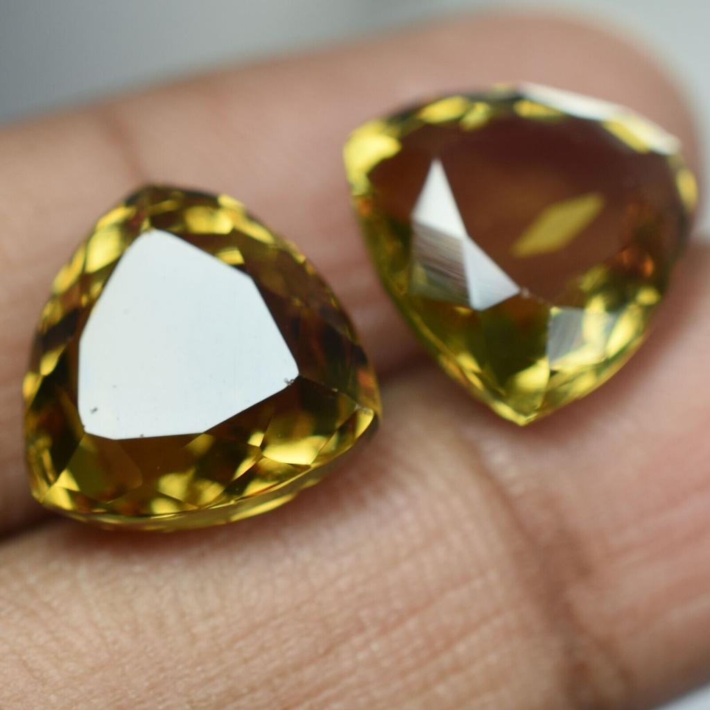 Alexandrite 16 Ct Natural Color Change Trillion Pair Certified Gemstone