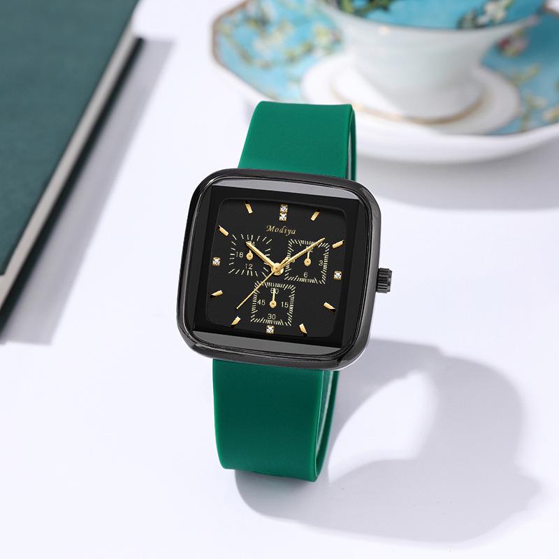 Dámské špičkové křemenné hodinky se silikonovým řemínkem