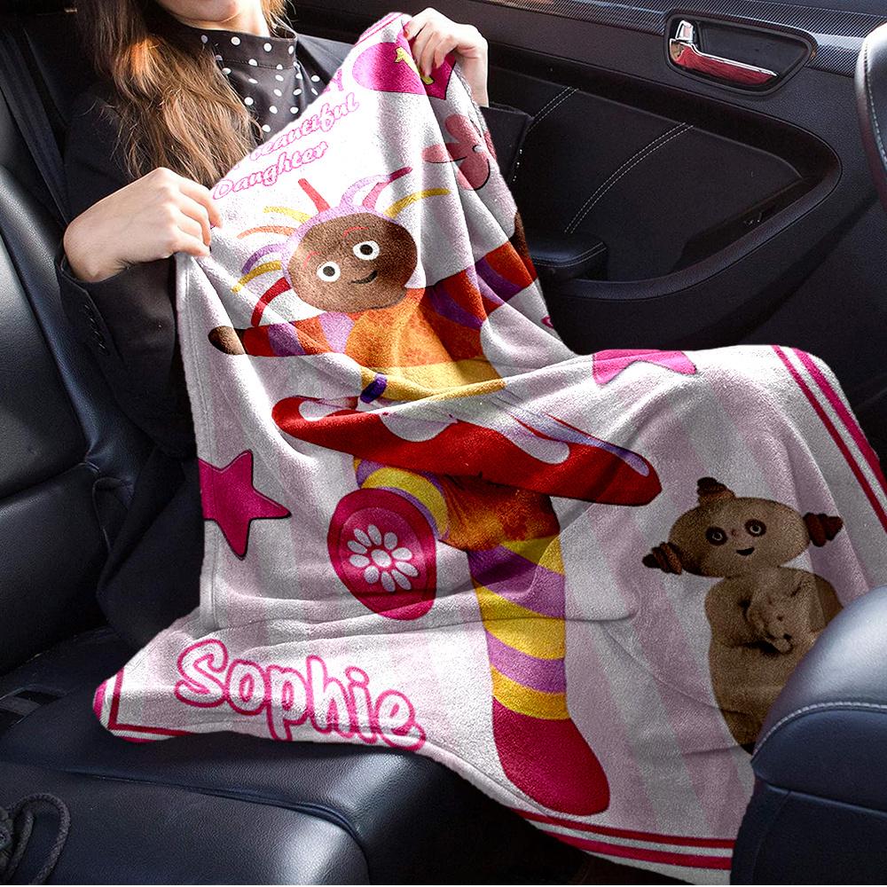 1pc Flannel Throw Blanket, Upsy DaisyPattern Printed Blanket, Warm Cozy Soft Blanket For Couch Bed Sofa Car Office Camping Travelling, Gift