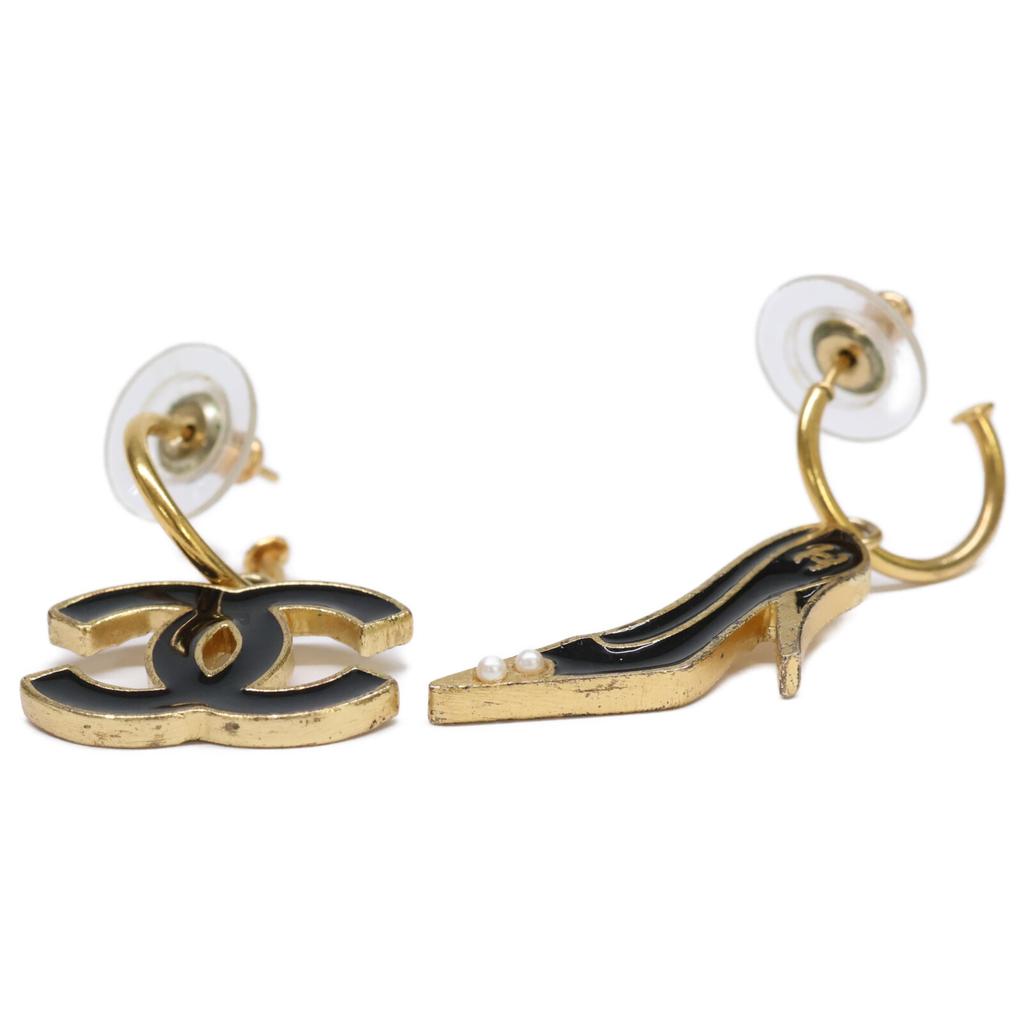 CHANEL 02A Coco Pumps Heel Earrings earring Black / goldUsed