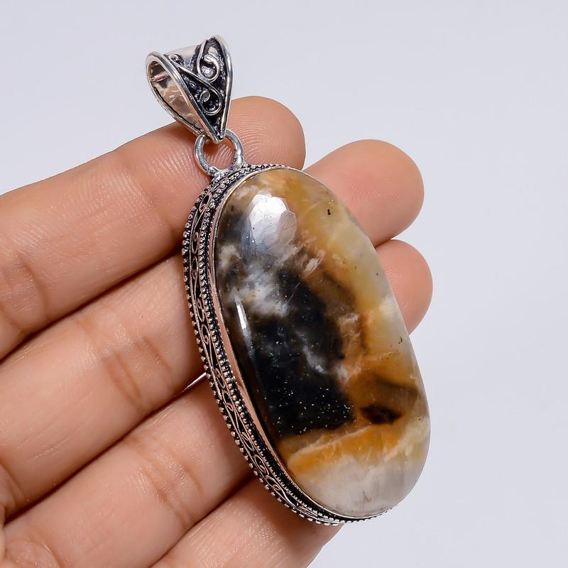 

Personalized Sterling Silver Heart Pendant for Girlfriend with Custom Engraving Option 6-8