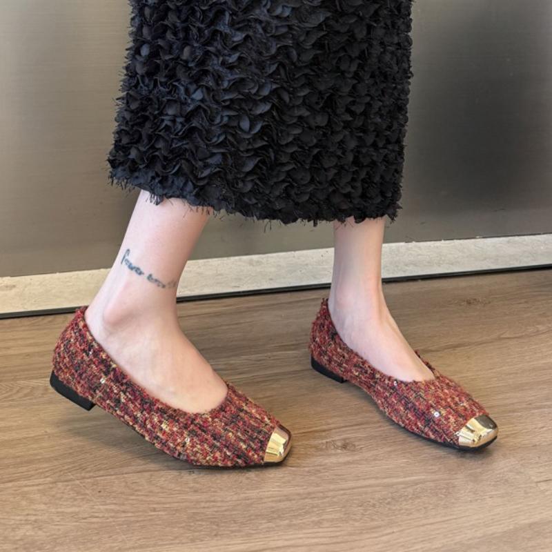 Women Low Heels One Kick  Print Metal Decorative Toe Wear-resistant Rubber Sole Comfortable and Breathable Zapatos Mujer