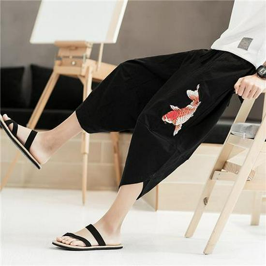 

Мужские летние льняные укороченные брюки: Широкие, свободные, модные пляжные шорты-шаровары, повседневный китайский стиль. XL {Weight 135-150 Jin} чёрный