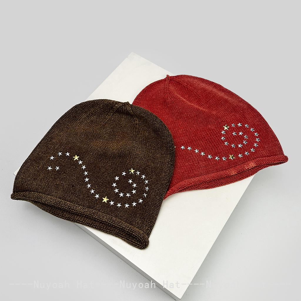 New Men Women American Retro Rivet Stars Knitted Hats Personal Warm Niche Fashion Street Beanies Hip-hop Versatile Loose Casual