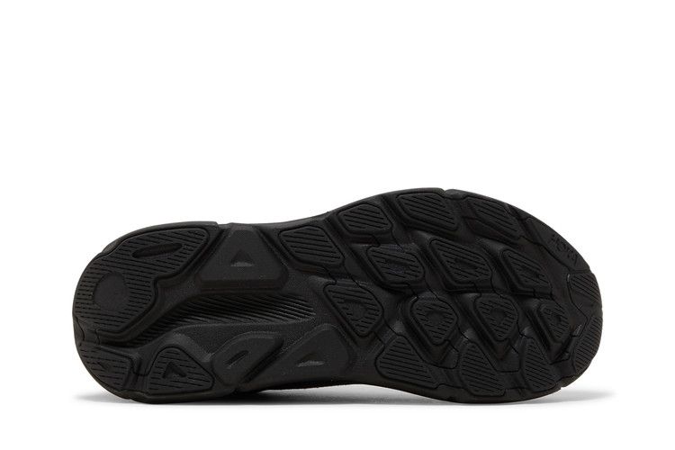 HOKA One One Clifton 9 Triple Black