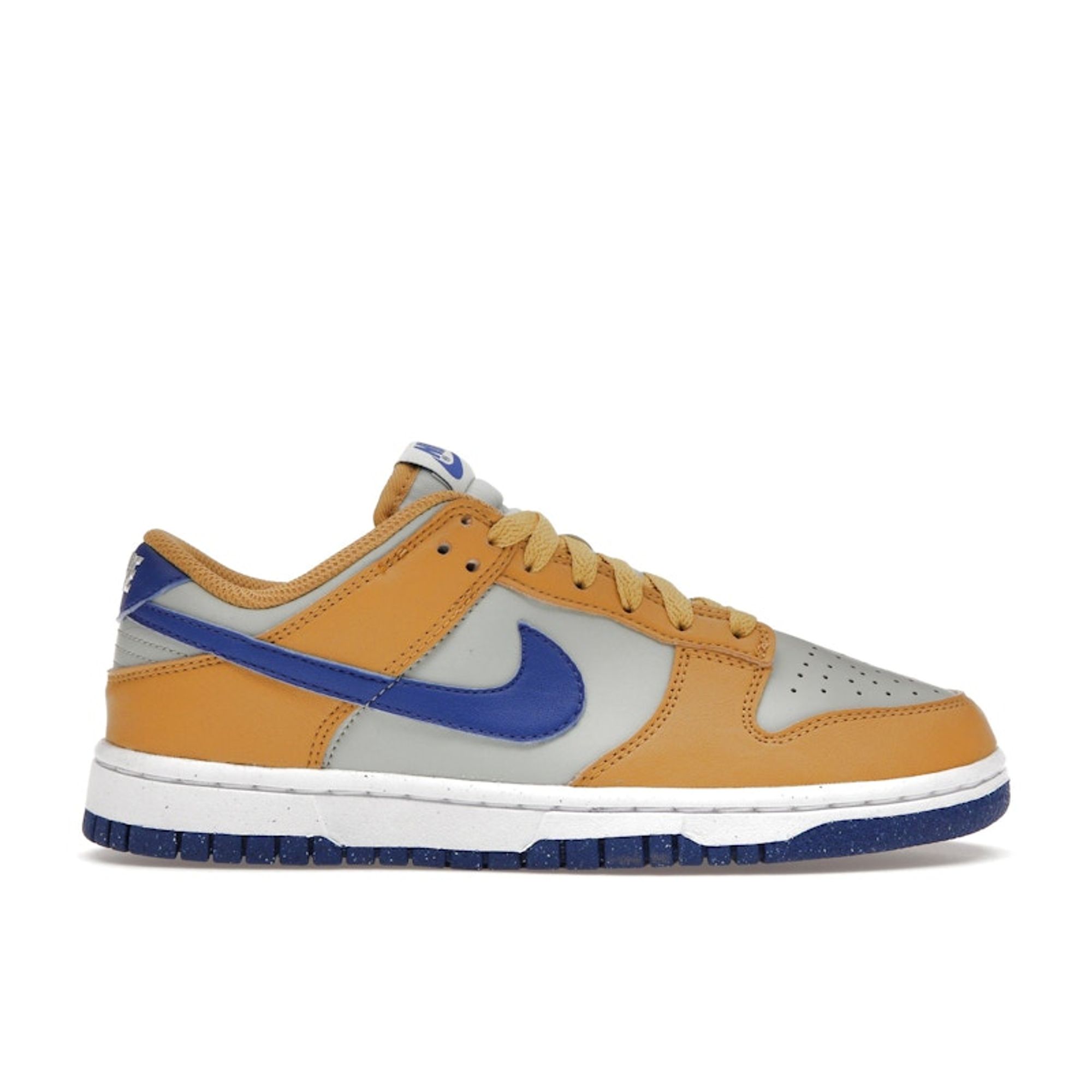 

Женские кроссовки Nike Dunk Low Next Nature Wheat Gold Royal коричневые Hyper-Royal Light-Silver DN1431-700 44.5