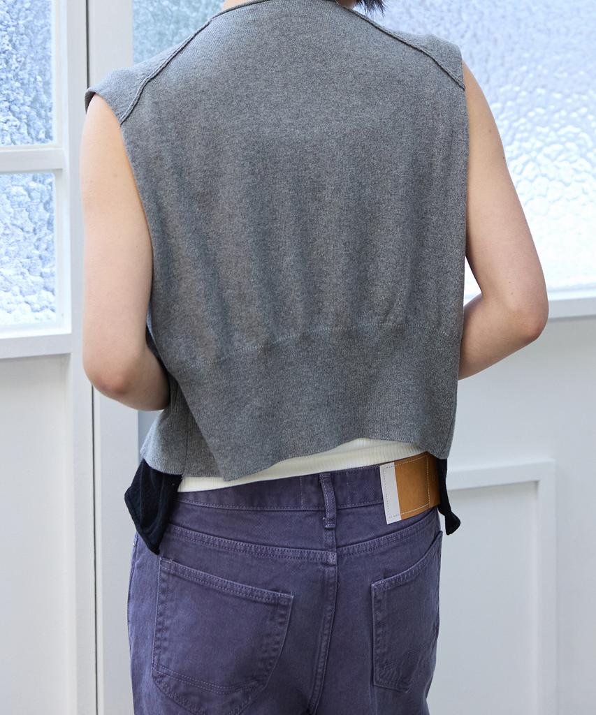 Peullabijeum Layered Knit Vest - Gray