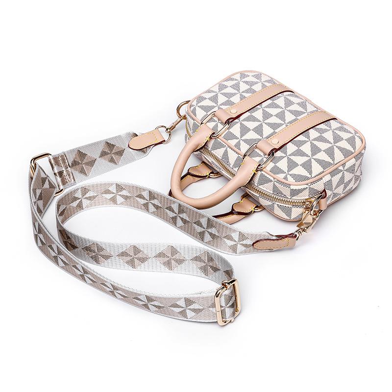 Crossbody Bag Europe and America Retro Men's and Women's Bags Casual Print Texture Business Saddle Bag