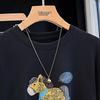 Damen-T-Shirt mit Graffiti-Print und Rundhalsausschnitt