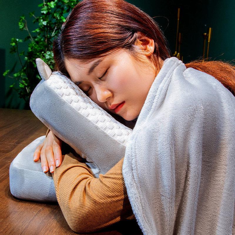 Summer Ice Silk Bean Velvet Pillow, Nap Pillow, Comfortable and Breathable Pillow for Students, Office Nap Tool