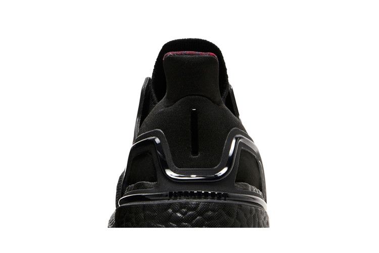 adidas UltraBoost 20 'Chinesisches Neujahr'