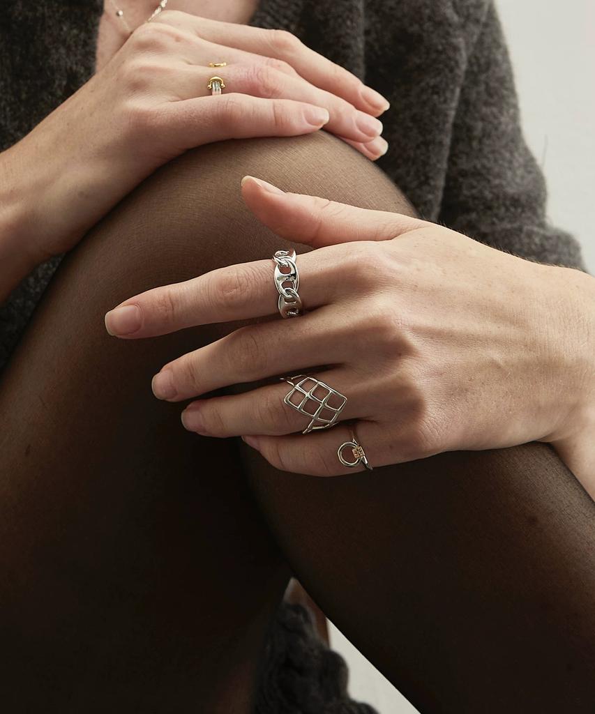 Heita Silune Silver Ring